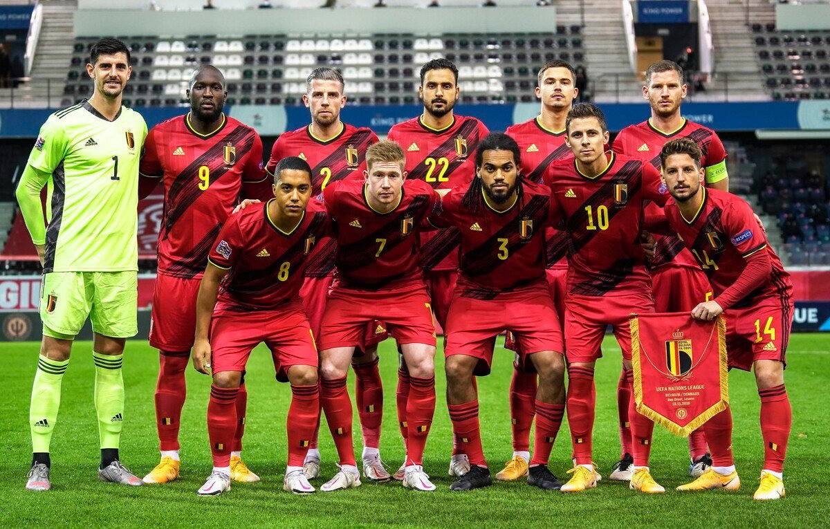 ayx世界杯2026-中国队力克法国队，安赛龙刷新纪录